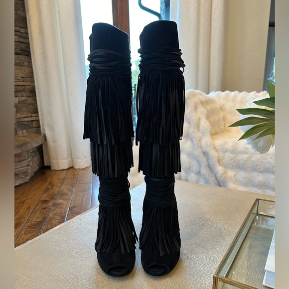 Gucci black suede fringe open top boots with zippered back size 38.5 - Picture 2 of 13